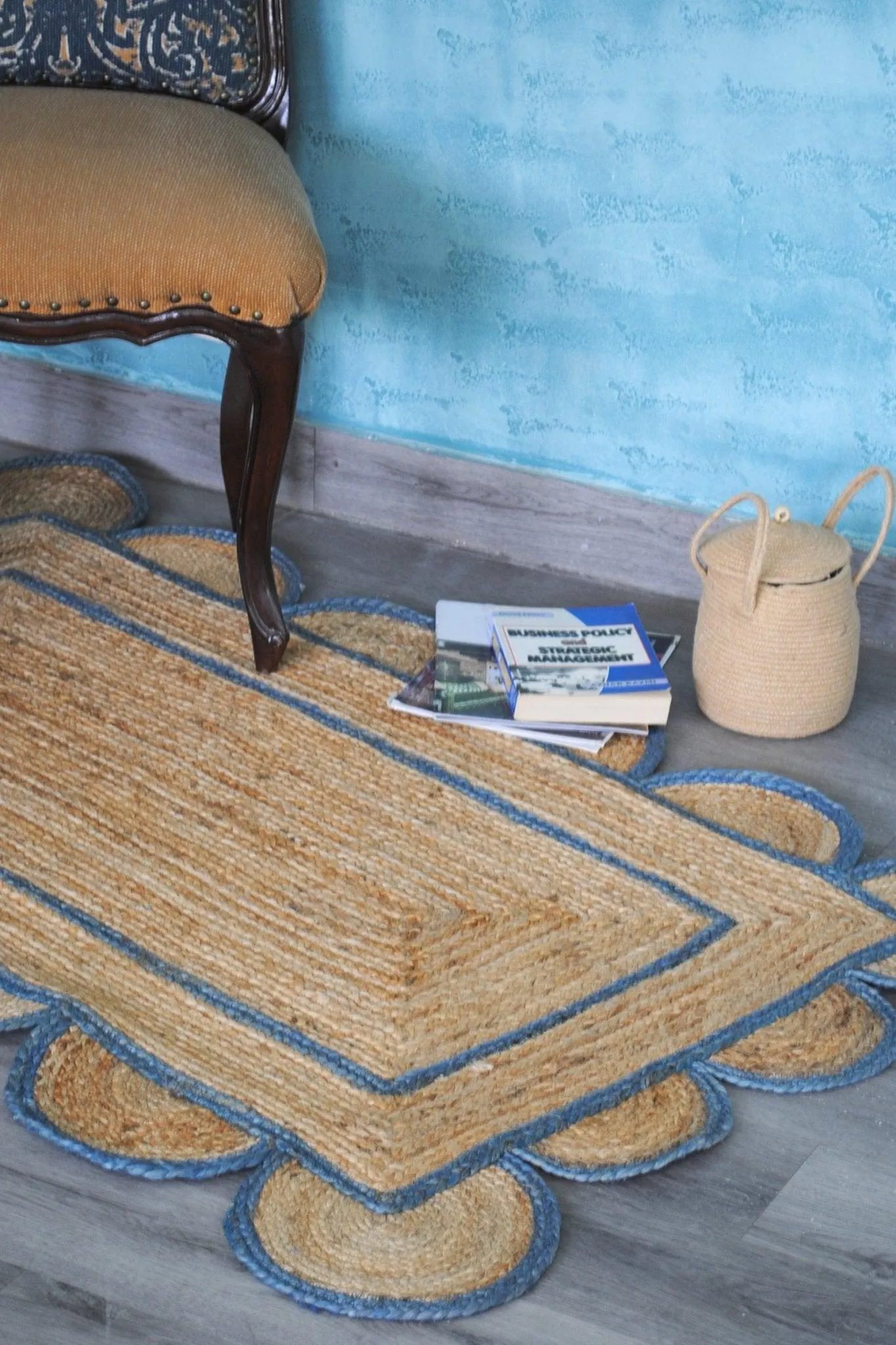 ARENE - JUTE BRAIDED  RUG