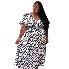 Women's Plus Black And White Geometric Maxi Dress